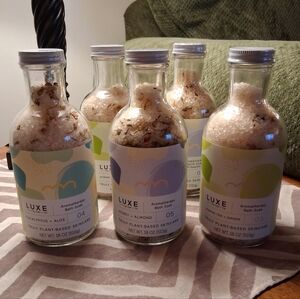 Luxe Aromatherapy Bath Soak - Truly Plant-Based Skincare